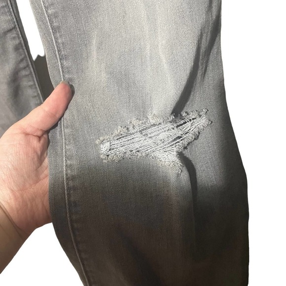 Hudson Natalie Graveyard Gray Lightly Distressed Cropped Bootcut Jeans - Picture 4 of 11